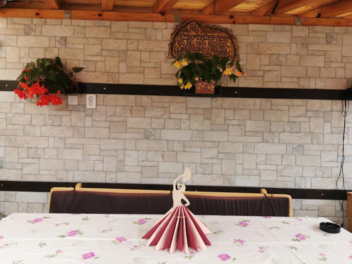 Rose Valley Guest House 卡赞勒克 外观 照片