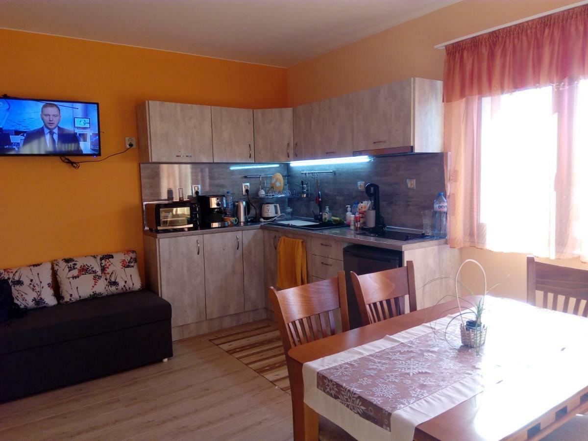 Rose Valley Guest House 卡赞勒克 外观 照片