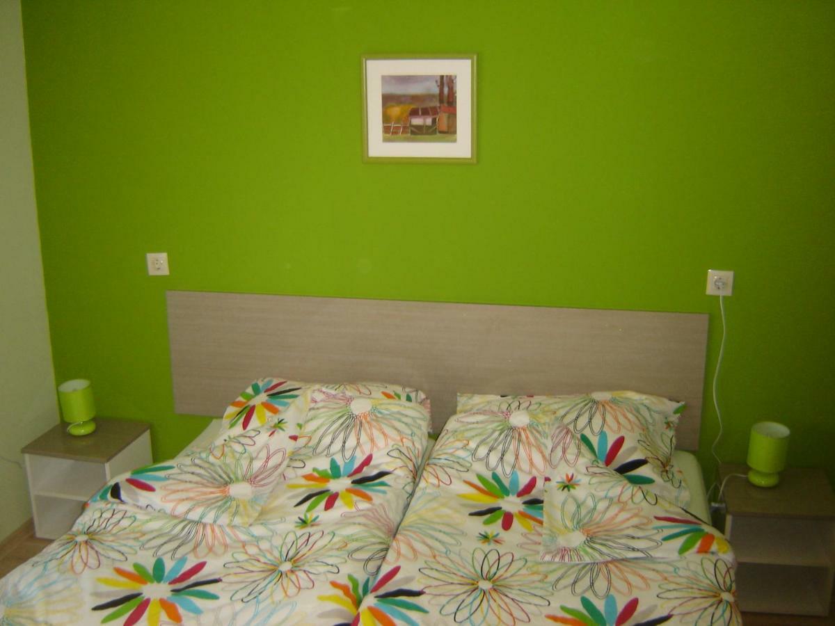 Rose Valley Guest House 卡赞勒克 外观 照片