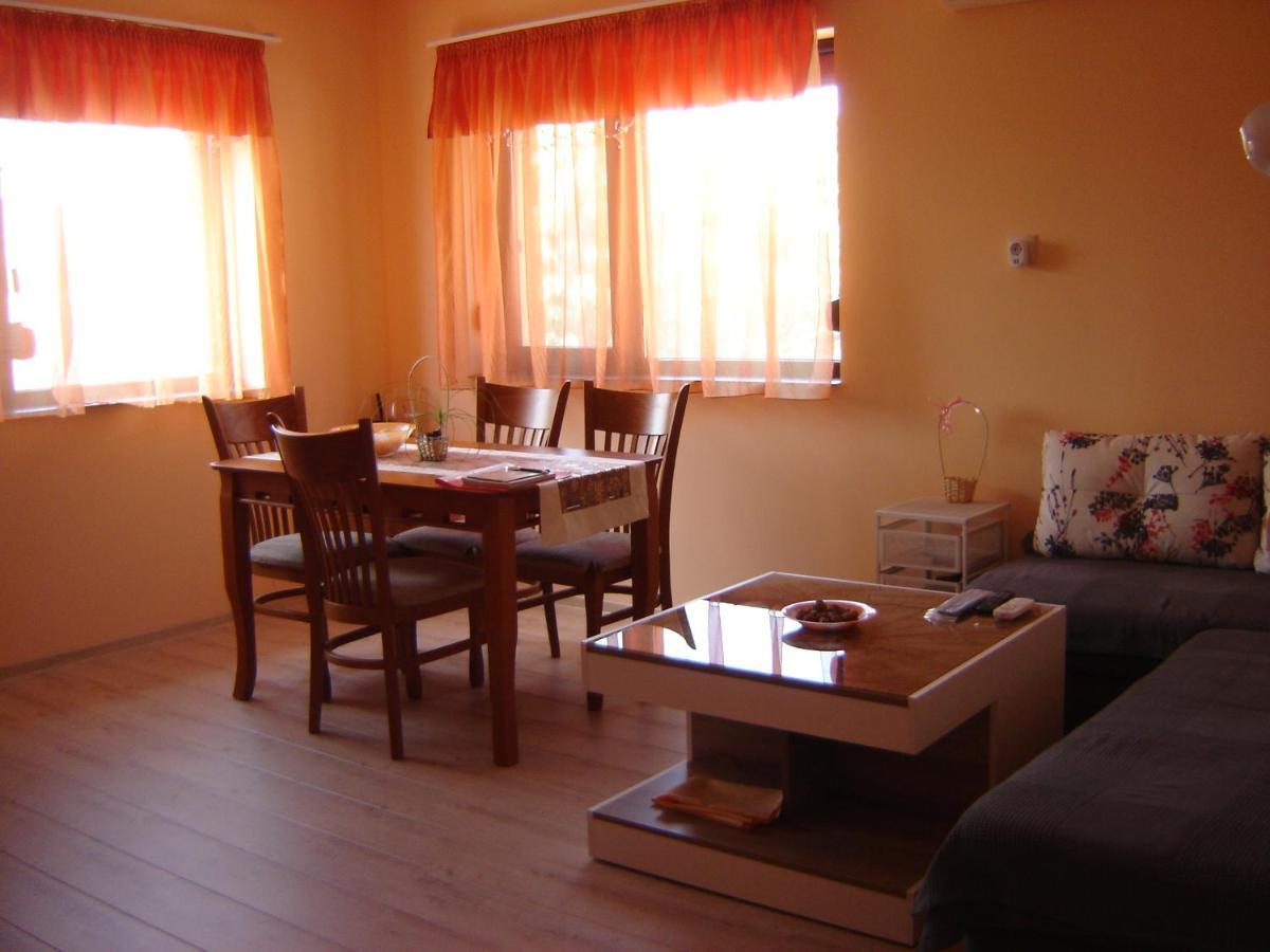 Rose Valley Guest House 卡赞勒克 外观 照片